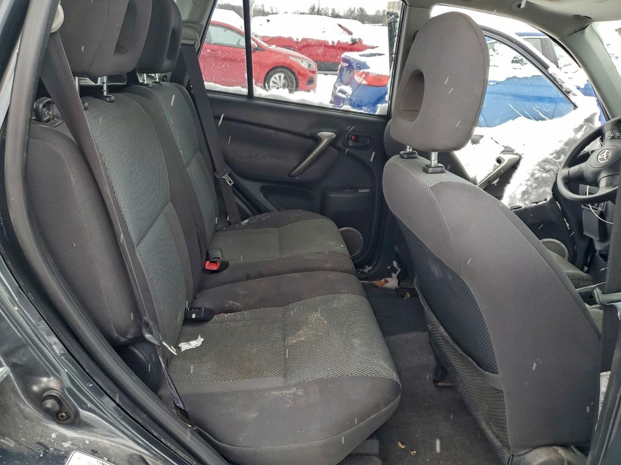 2005 Toyota Rav4 VIN: JTEGD20VX50074748 Lot: 94697455