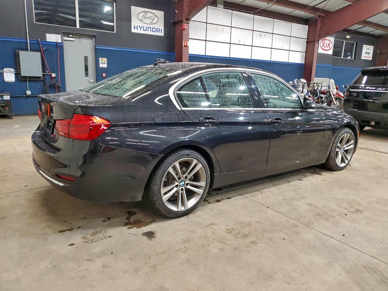 Фото: WBA8D9C52JA607805