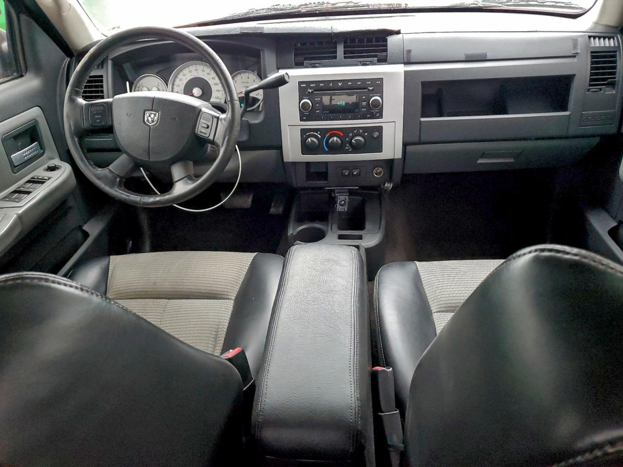 2008 Dodge Dakota Sport VIN: 1D7HE68K58S586889 Lot: 95640935