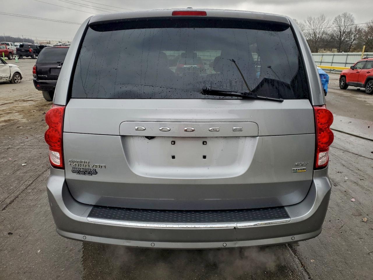 2018 Dodge Grand Caravan Sxt VIN: 2C4RDGCG4JR268666 Lot: 95531785