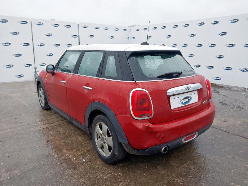 2015 MINI HATCHBACK 1.5 COOPER 5DR
