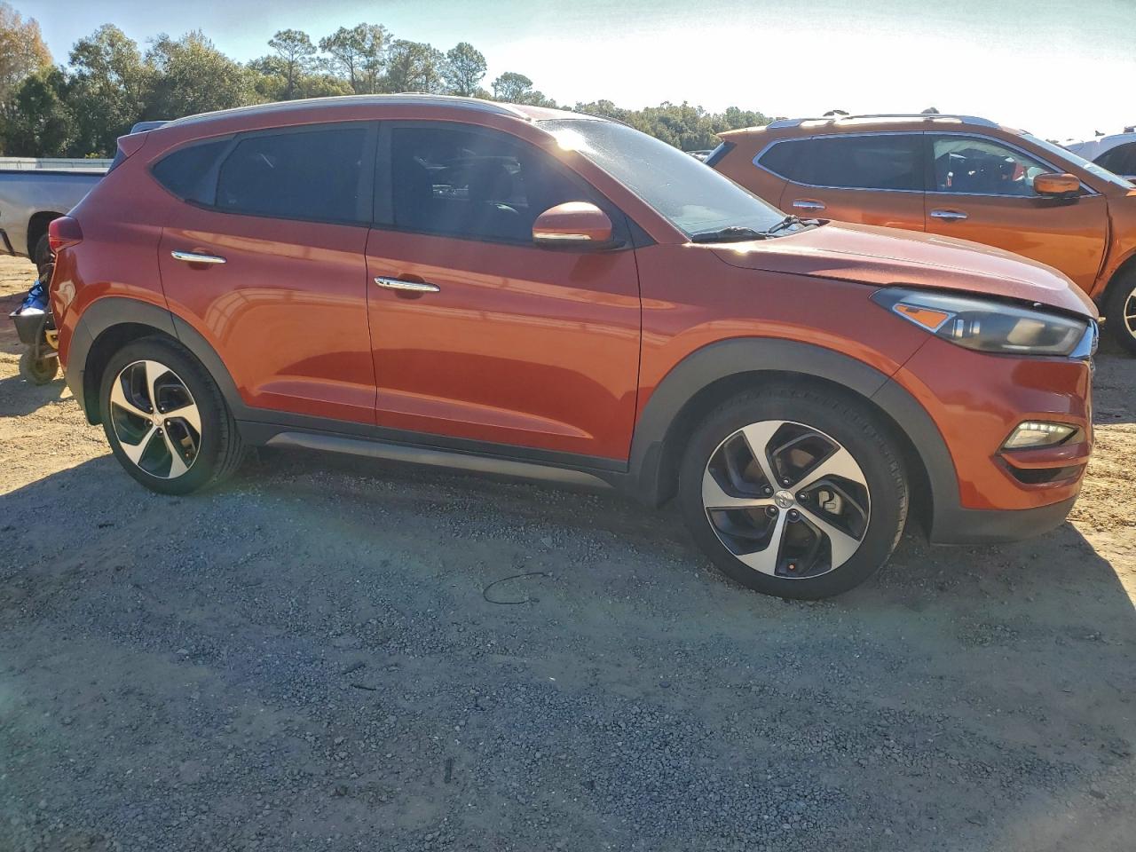 2016 Hyundai Tucson Limited VIN: KM8J33A28GU215850 Lot: 96711945