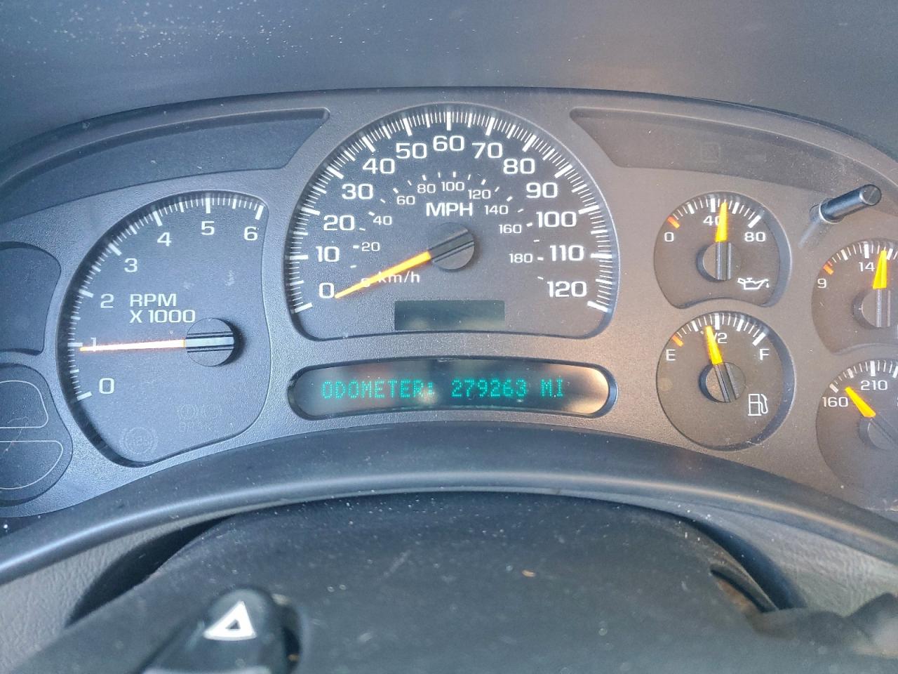 2003 GMC Yukon Xl K1500 VIN: 1GKFK16Z33J133399 Lot: 94697325