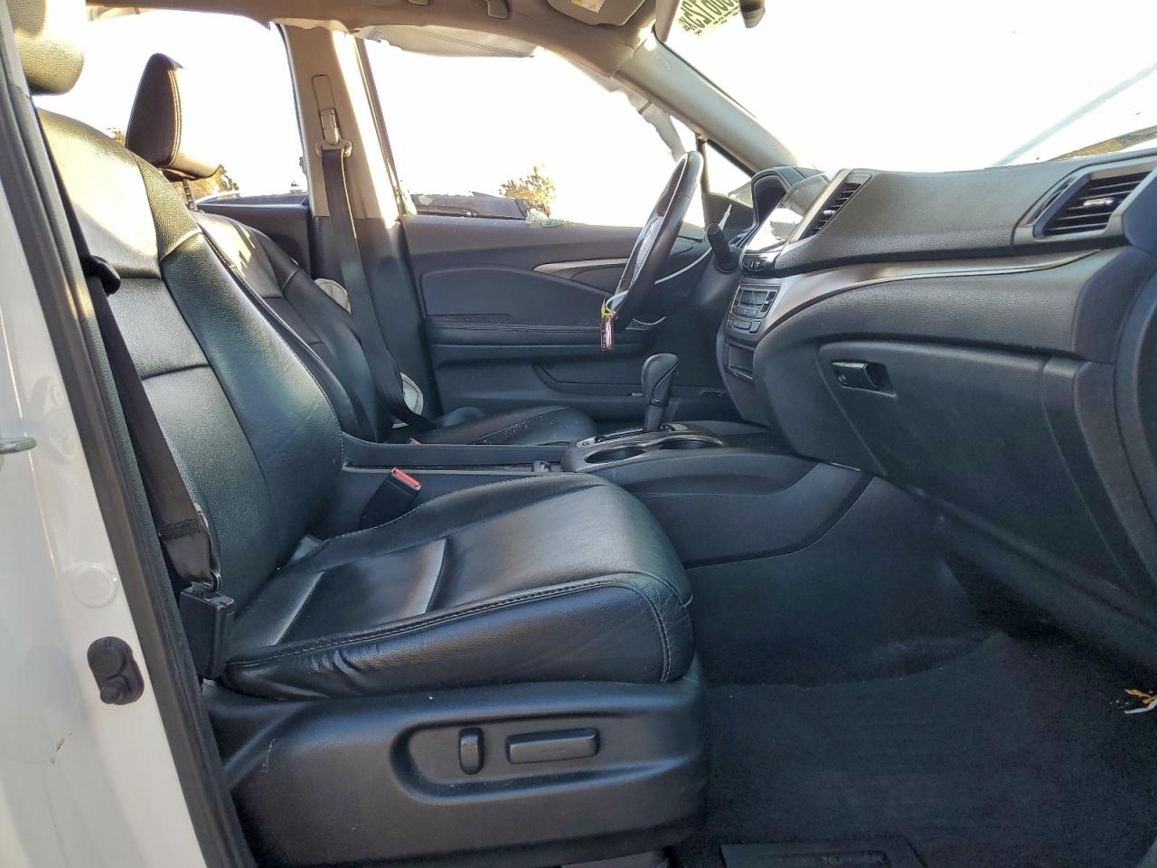 2017 Honda Pilot Exl VIN: 5FNYF6H57HB062786 Lot: 94806125