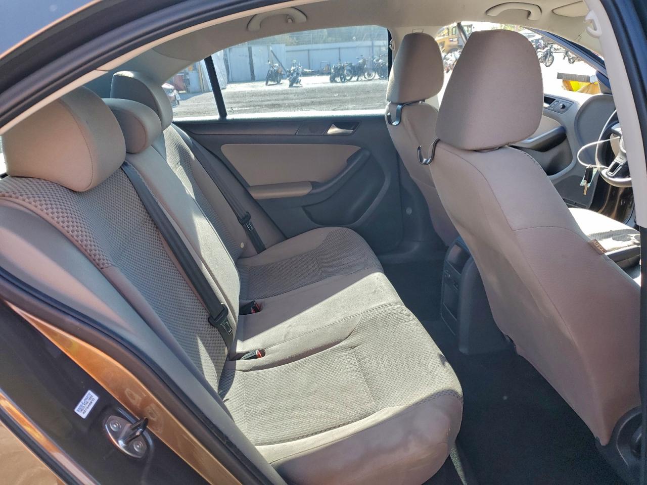 2014 Volkswagen Jetta Base VIN: 3VW2K7AJ1EM333148 Lot: 95349675