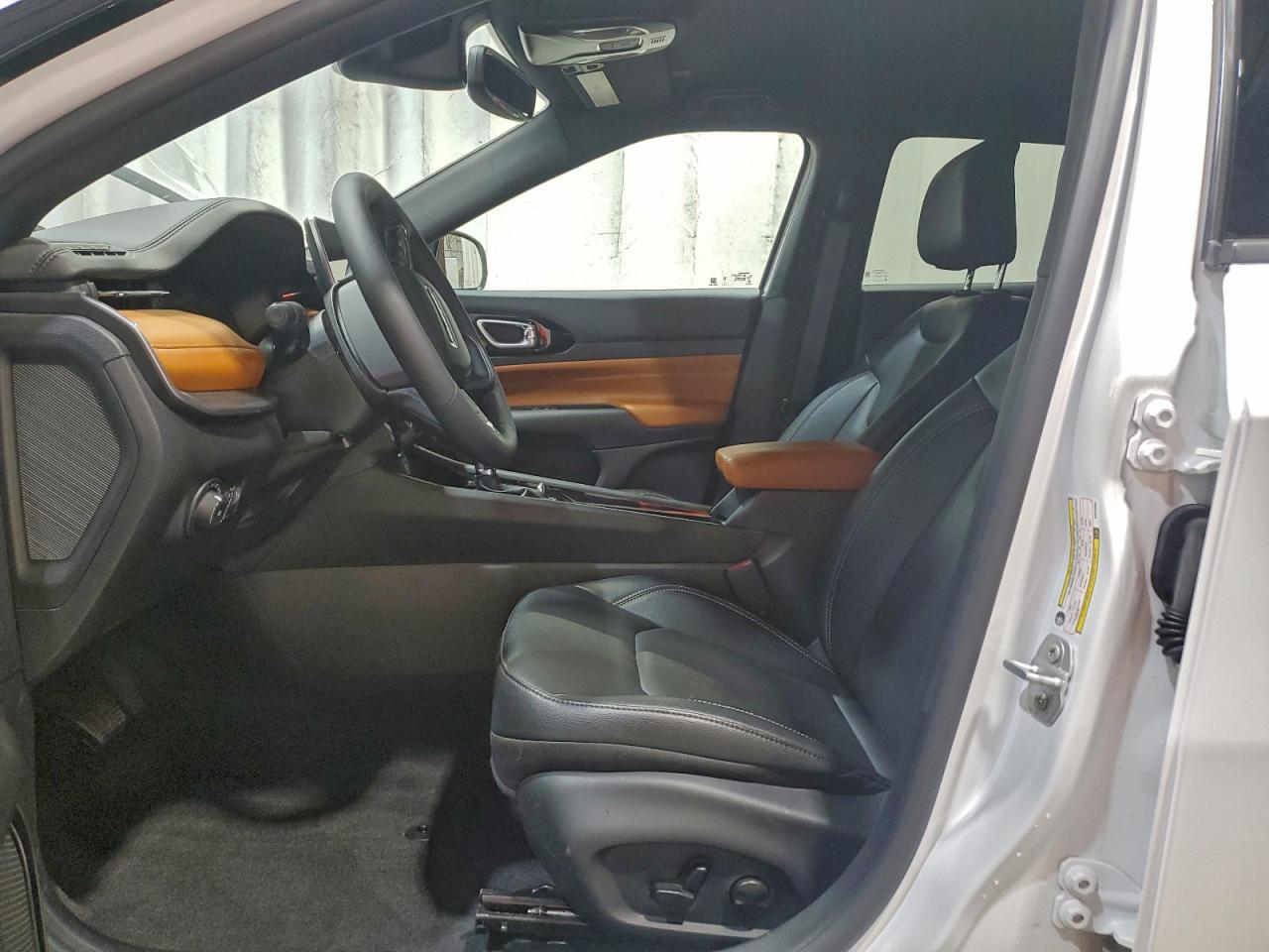 2025 Jeep Compass Limited VIN: 3C4NJDCN7ST614454 Lot: 96160265