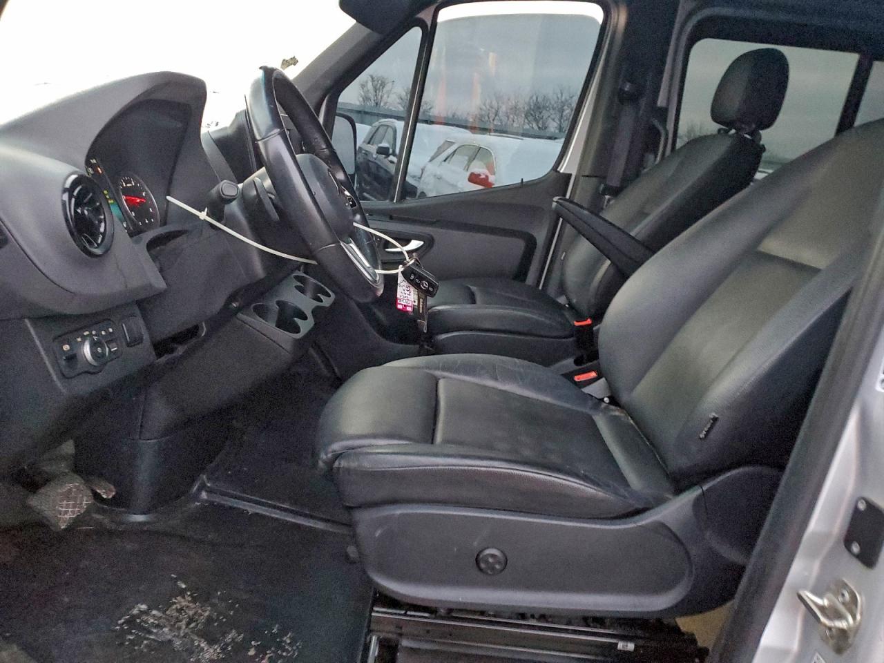 2020 Mercedes-Benz Sprinter 2500 VIN: W1W4EBHY0LT040191 Lot: 92296785