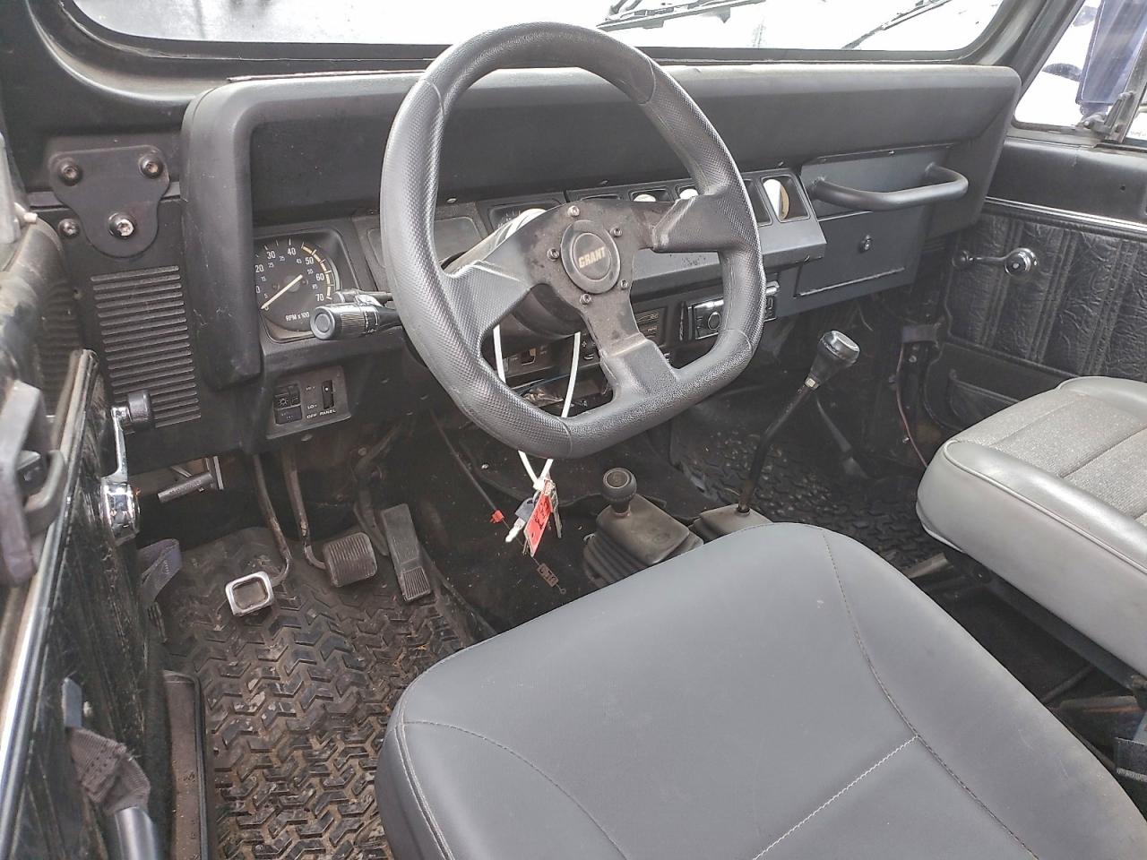 1987 Jeep Wrangler Laredo VIN: 2BCCL814XHB518956 Lot: 97137345