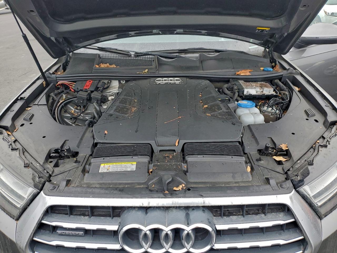 2017 Audi Q7 Prestige VIN: WA1VAAF7XHD011387 Lot: 96751135