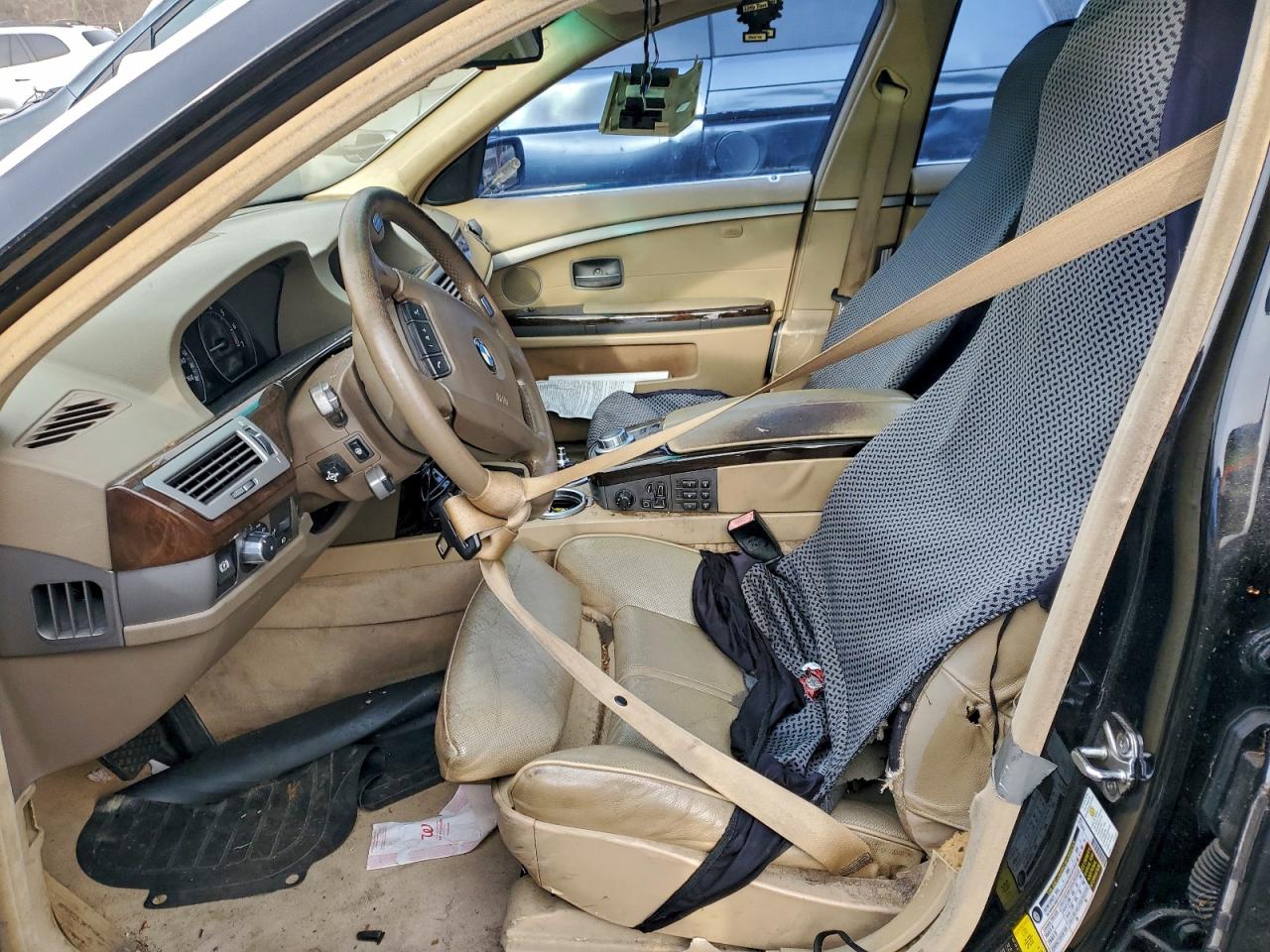 Фото: WBAHN83577DT66709