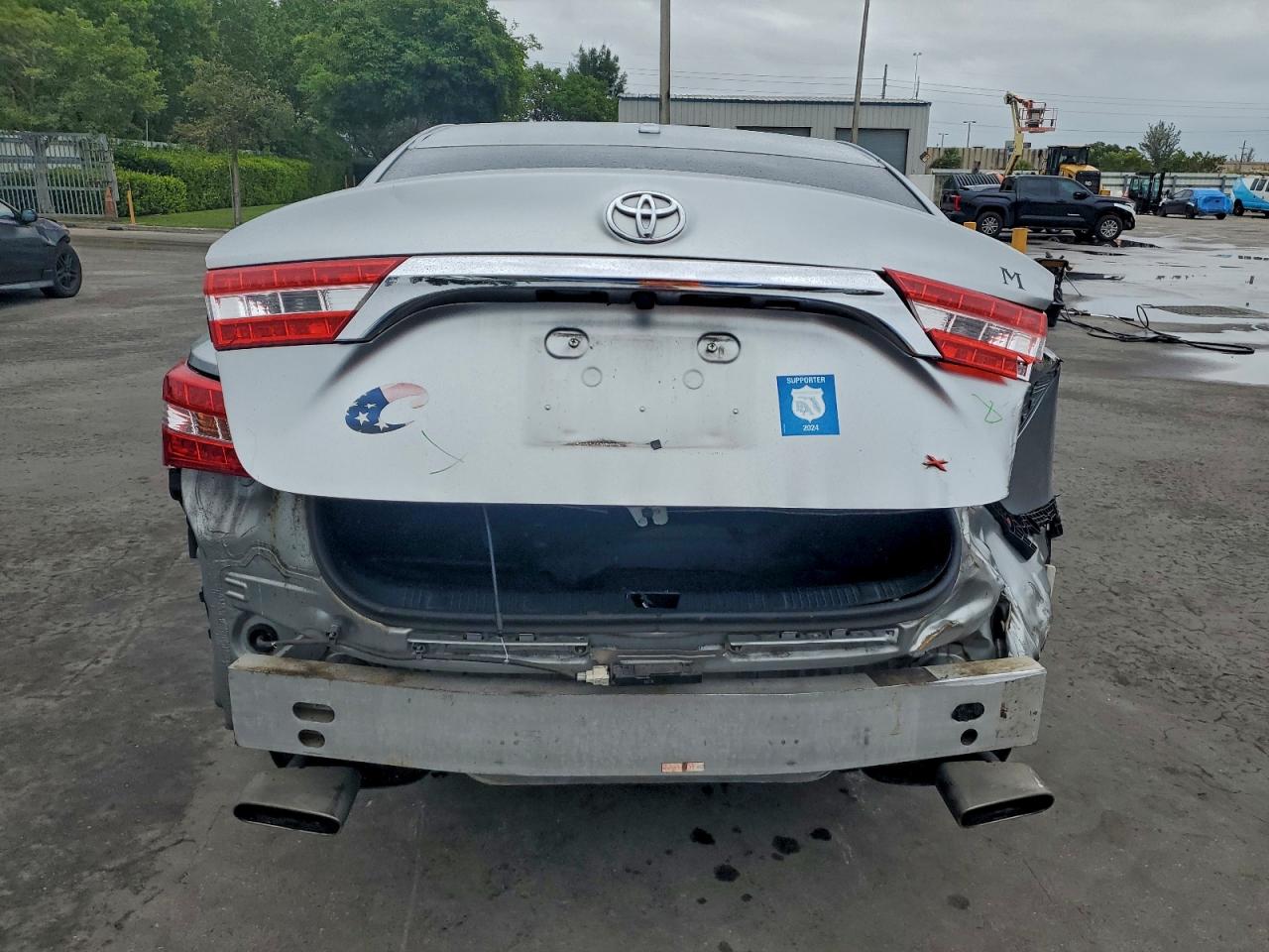 2015 Toyota Avalon Xle VIN: 4T1BK1EB1FU150540 Lot: 96116475