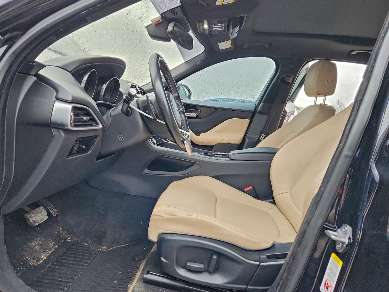 2017 Jaguar F-Pace Premium VIN: SADCJ2BV5HA099617 Lot: 95129185