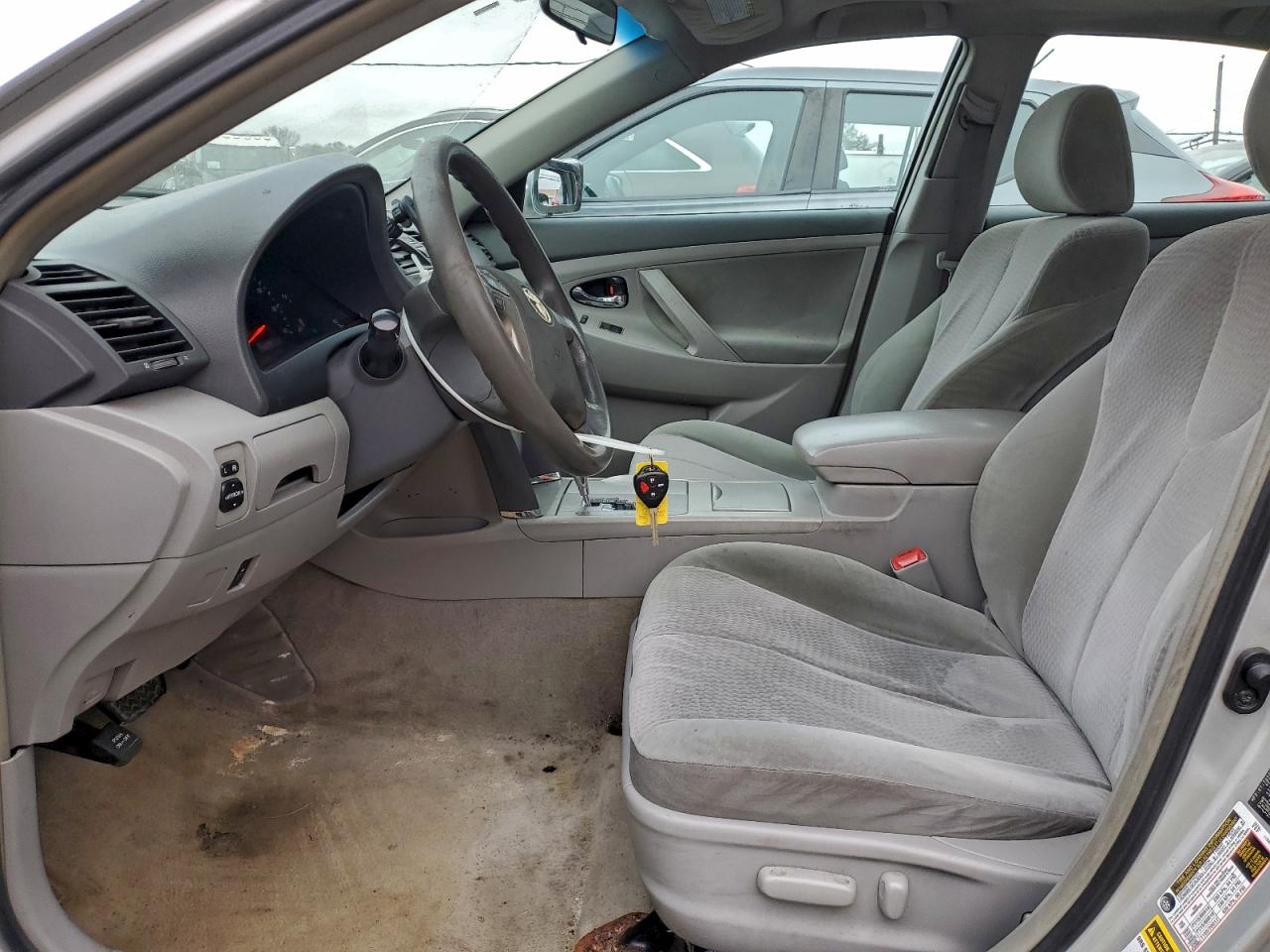 2010 Toyota Camry Base VIN: 4T1BF3EK9AU113261 Lot: 95372175