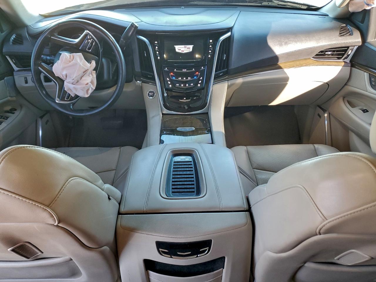 2020 Cadillac Escalade Luxury VIN: 1GYS3BKJ2LR112522 Lot: 95755455