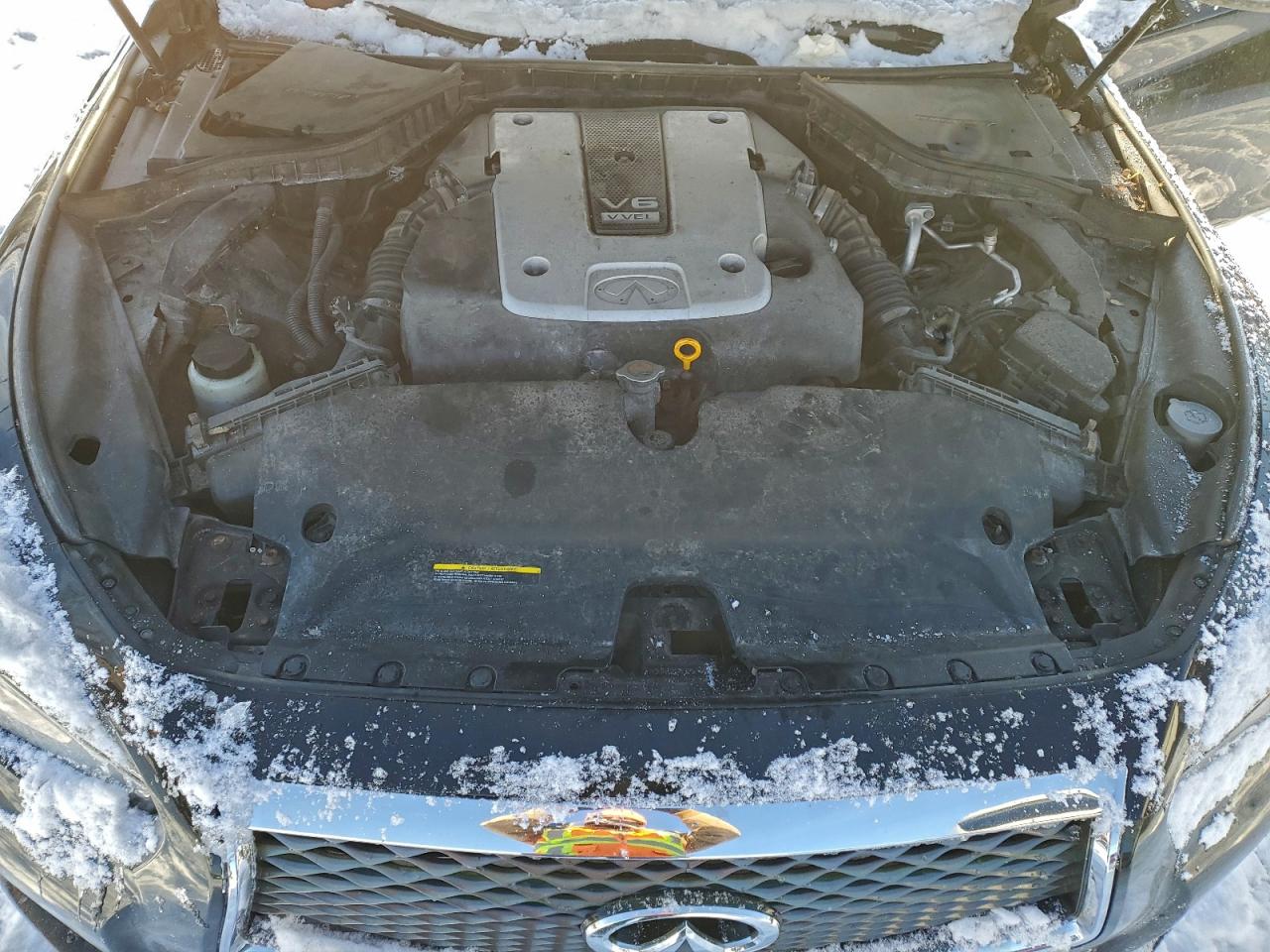 2015 Infiniti Q50 Base VIN: JN1BV7AR4FM398222 Lot: 94950745