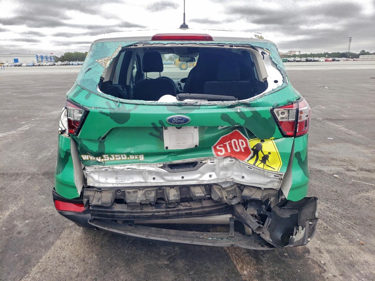 2017 Ford Escape S VIN: 1FMCU0F73HUE75986 Lot: 94661015