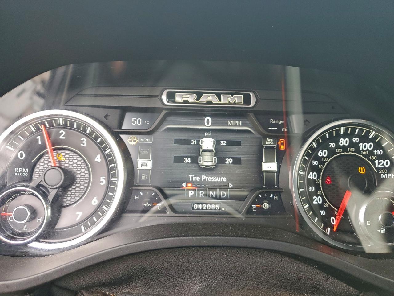 2019 Ram 1500 Laramie VIN: 1C6SRFJT0KN862402 Lot: 93785155