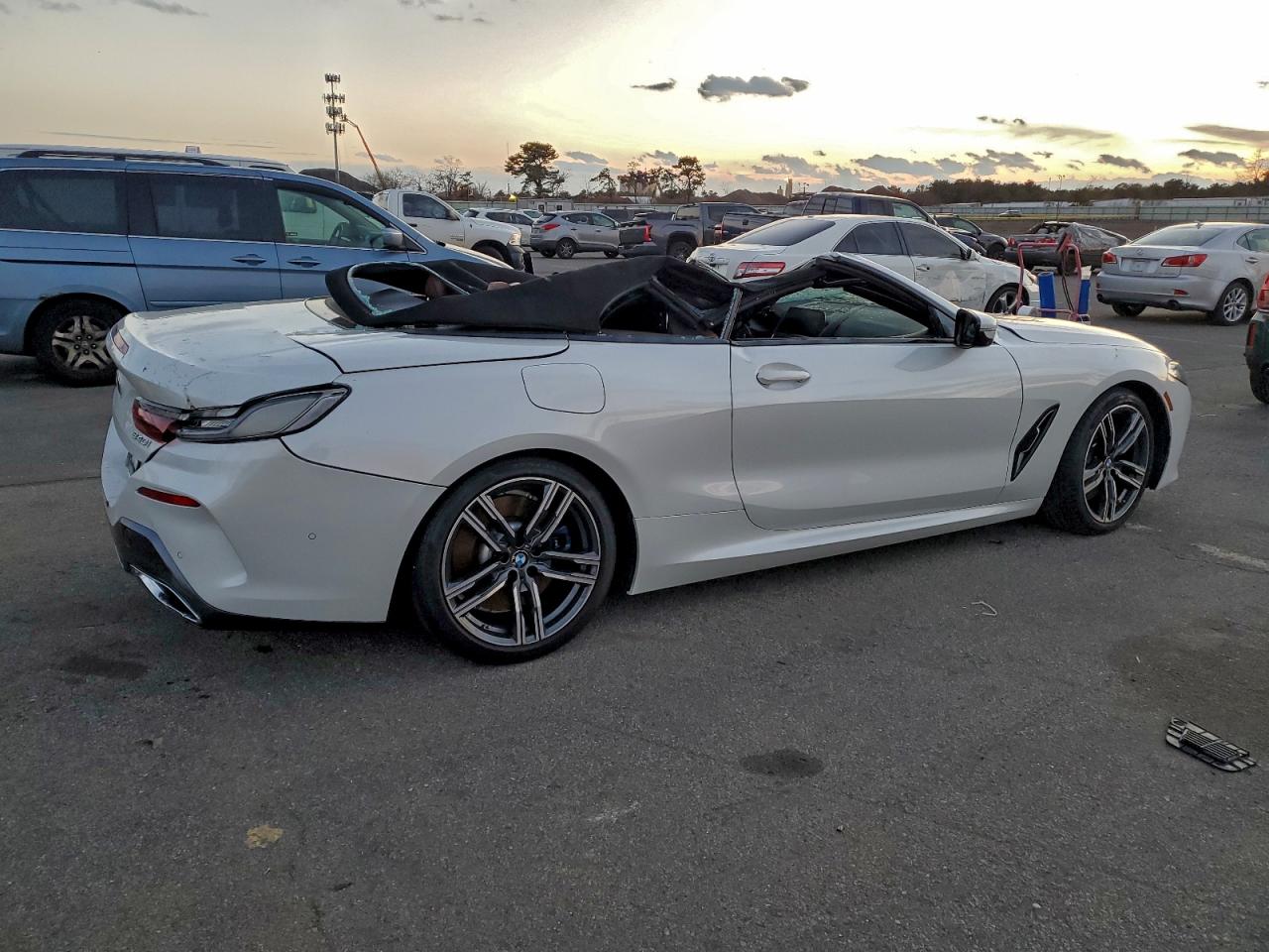 Фото: WBADZ4C06LBP67982