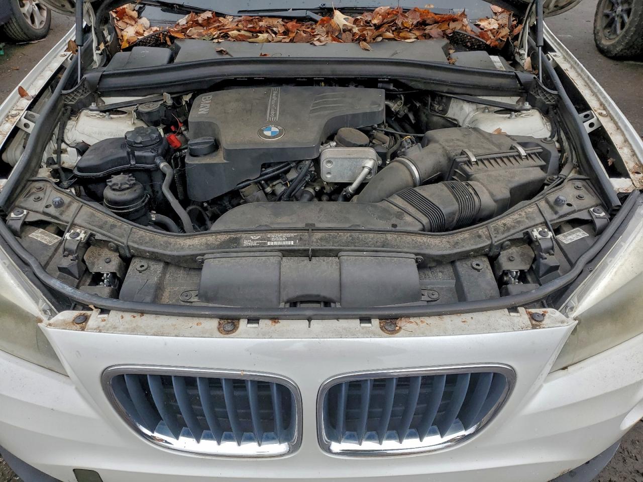 2013 BMW X1 xDrive28I VIN: WBAVL1C54DVR85466 Lot: 95450735