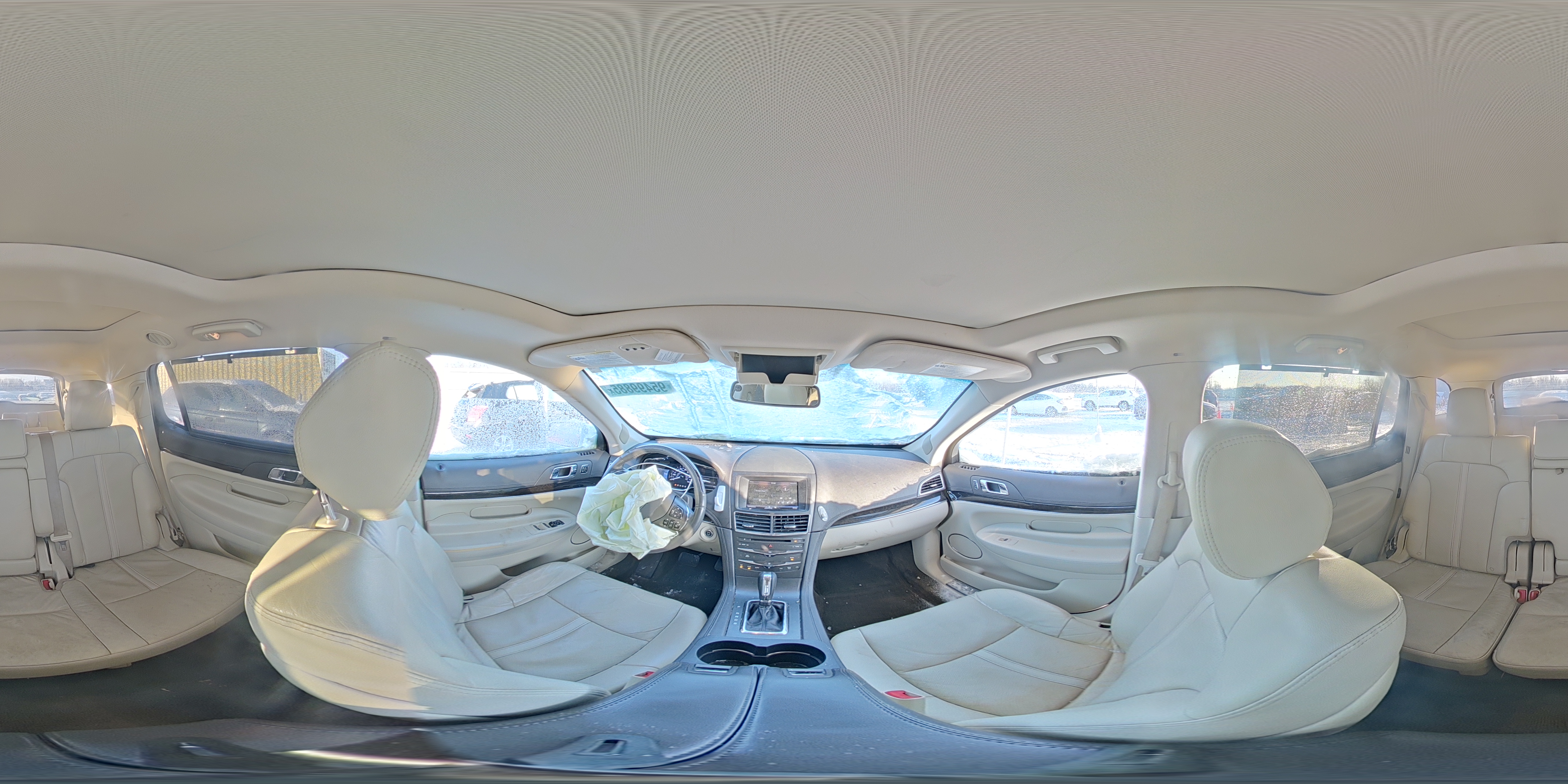 2014 Lincoln Mkt VIN: 2LMHJ5ATXEBL58427 Lot: 95499885