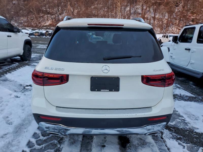  MERCEDES-BENZ GLB-CLASS 2025 Белы