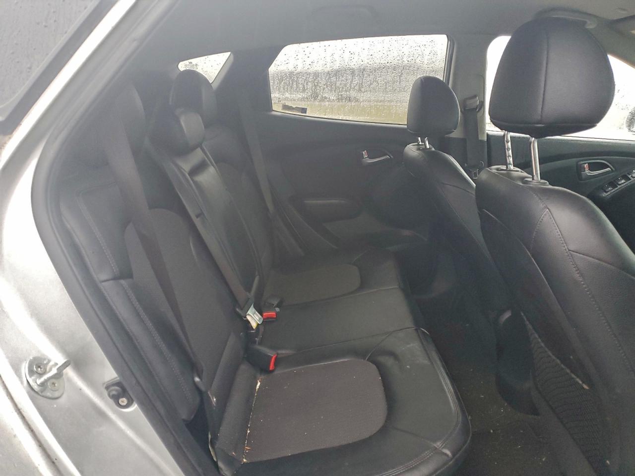 2011 Hyundai Tucson Gls VIN: KM8JUCAC0BU300213 Lot: 95307085