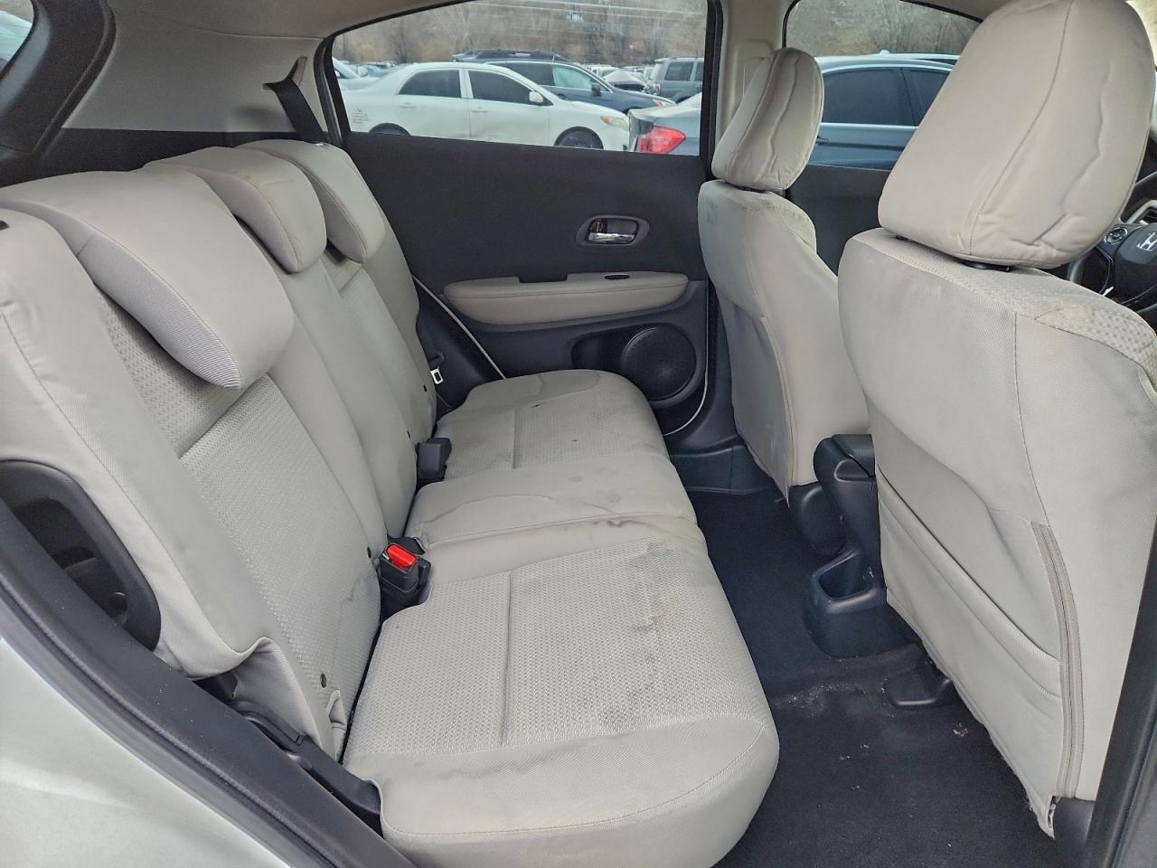 2021 Honda Hr-V Lx VIN: 3CZRU6H37MM707431 Lot: 95554275