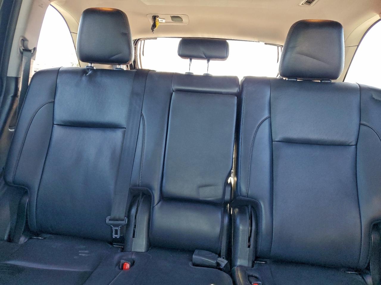 2019 Toyota Highlander Se VIN: 5TDKZRFH9KS565234 Lot: 94976645