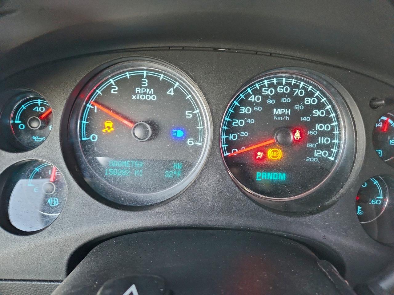 2014 Chevrolet Suburban K1500 Lt VIN: 1GNSKJE74ER191527 Lot: 94025825