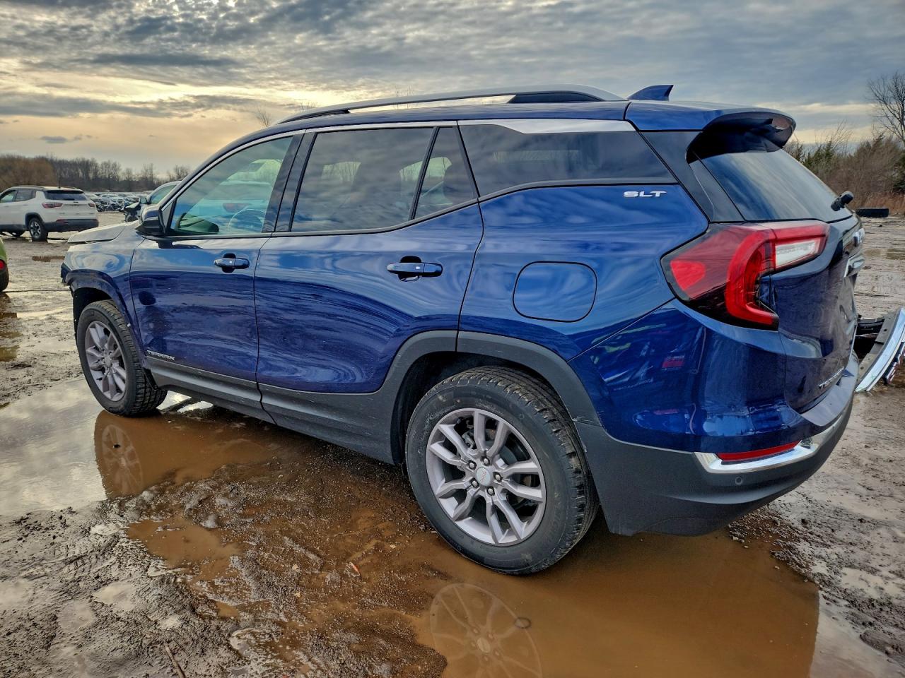 2022 GMC Terrain Slt VIN: 3GKALVEV5NL285905 Lot: 97462155