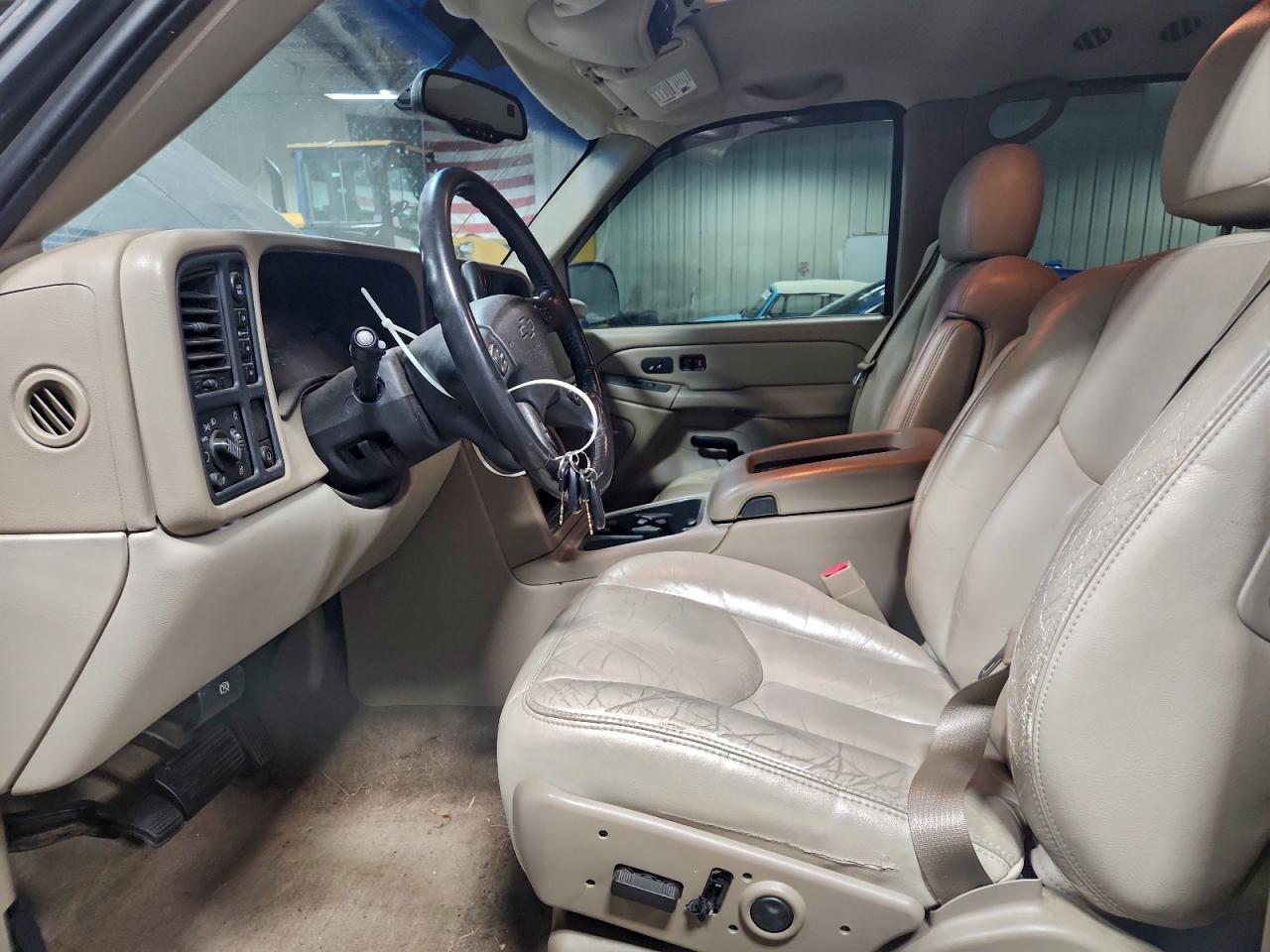 2004 Chevrolet Tahoe K1500 VIN: 1GNEK13Z54R159704 Lot: 96785505