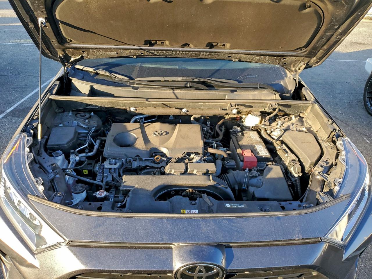 2021 Toyota Rav4 Xle VIN: 2T3W1RFV4MC147634 Lot: 94948975