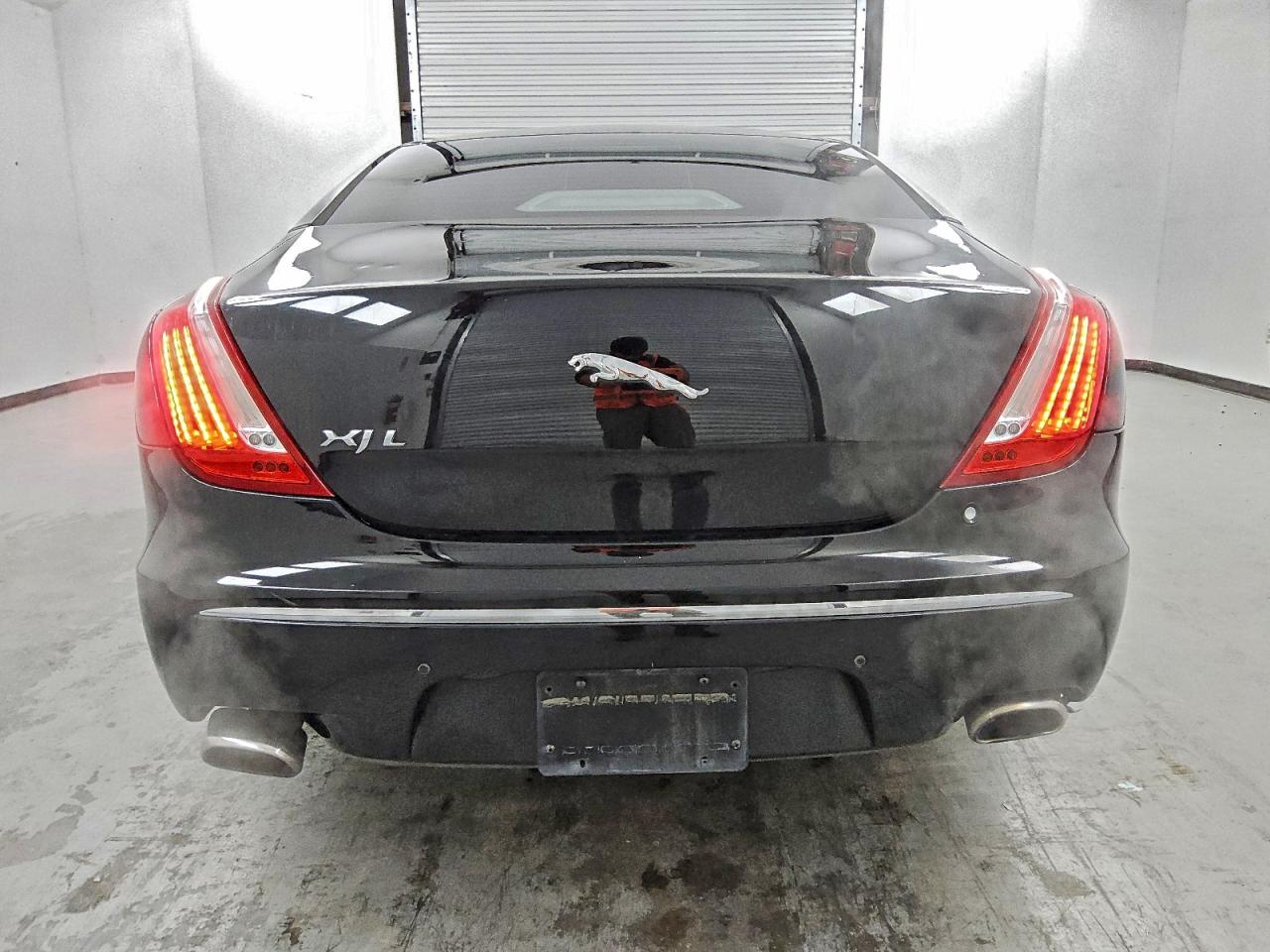 2012 Jaguar Xjl Supercharged VIN: SAJWA2GE2CMV23815 Lot: 94372545