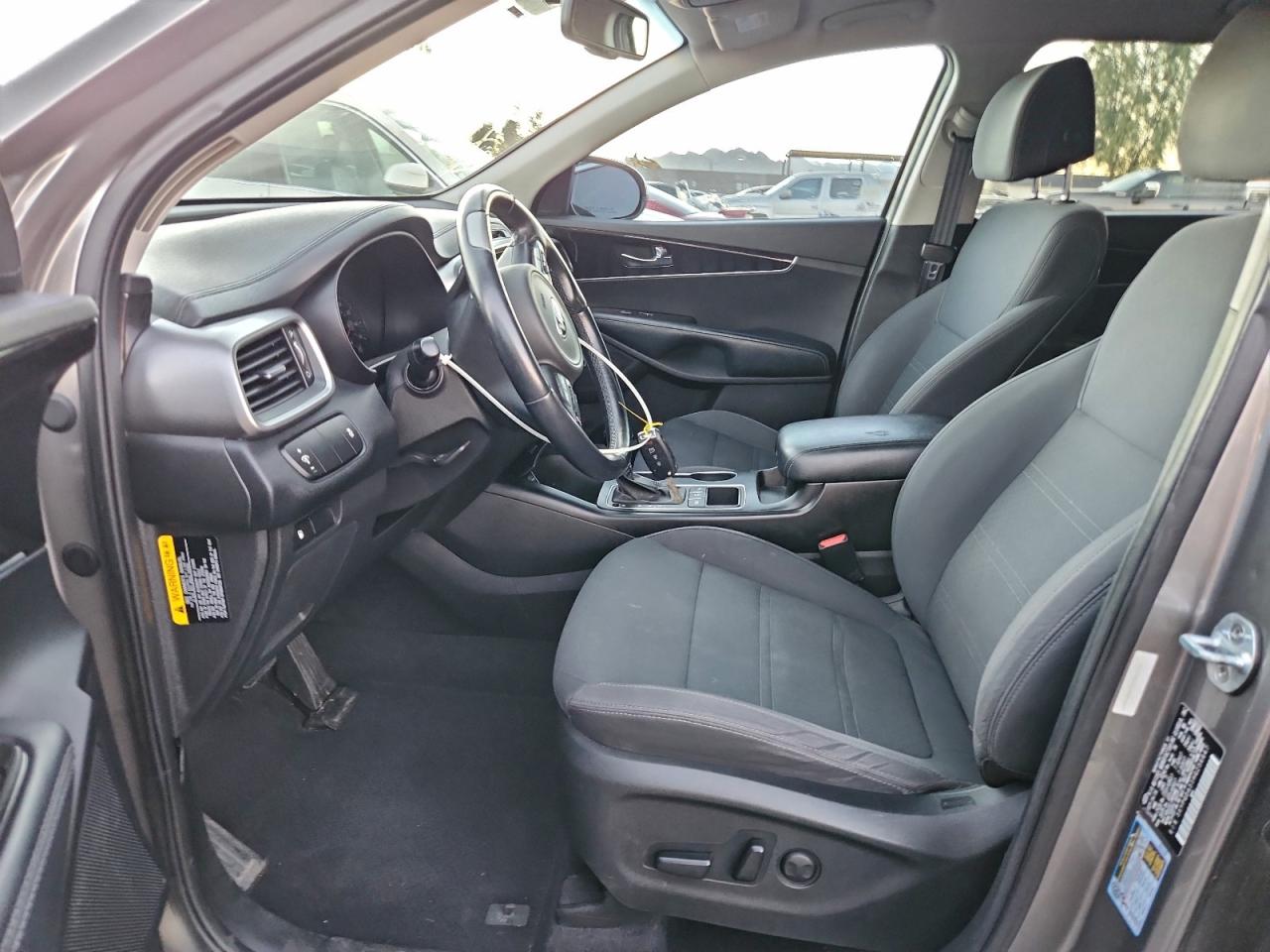 2017 Kia Sorento Lx VIN: 5XYPGDA31HG256647 Lot: 97205725