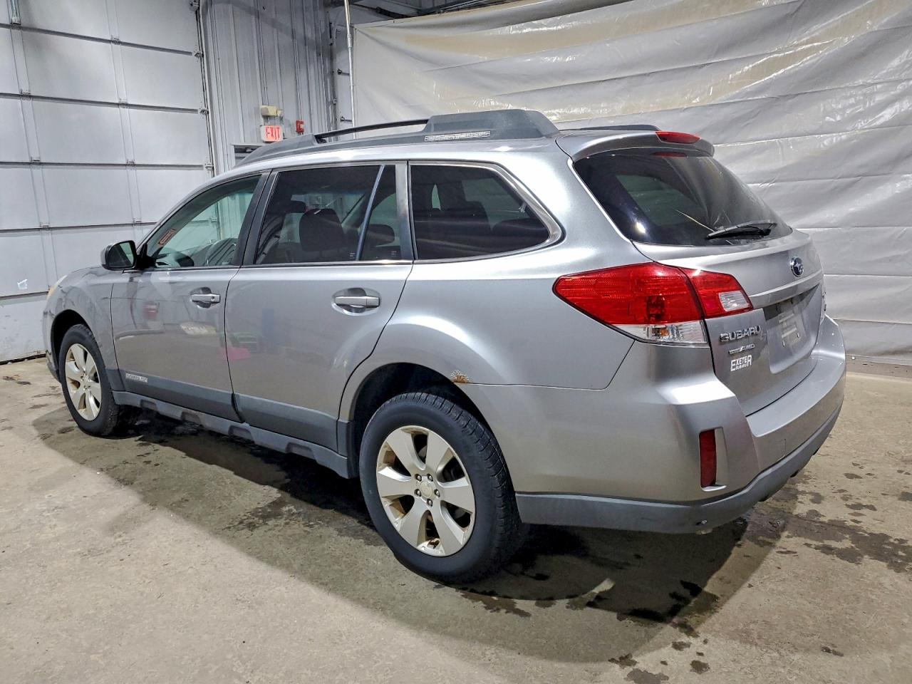 2010 Subaru Outback 2.5I Limited VIN: 4S4BRBKC3A3350302 Lot: 95788425