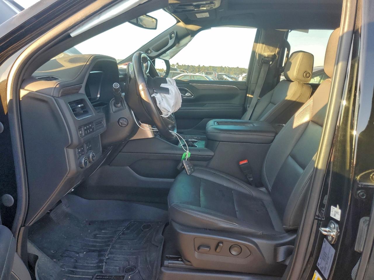 2022 Chevrolet Tahoe K1500 Z71 VIN: 1GNSKPKD5NR295733 Lot: 95641985