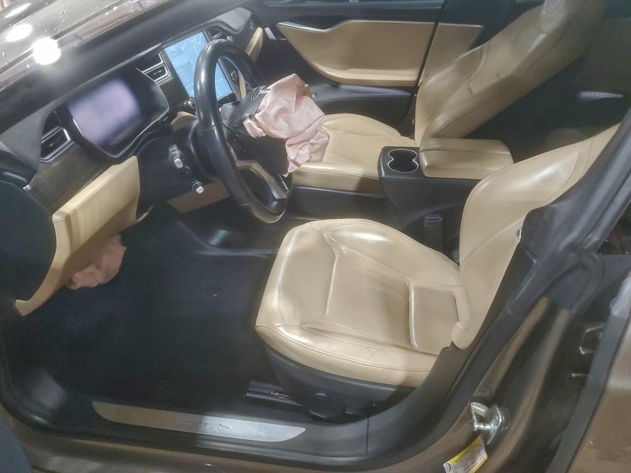 2015 Tesla Model S 90D VIN: 5YJSA1V22FF097928 Lot: 94387055