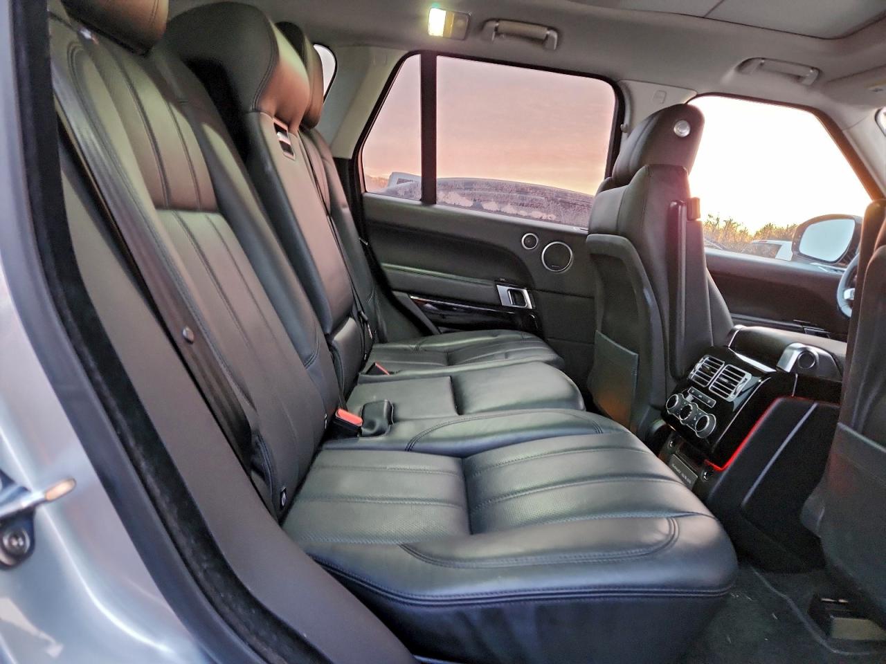 2017 Land Rover Range Rover Hse VIN: SALGS2FV0HA372377 Lot: 94392005