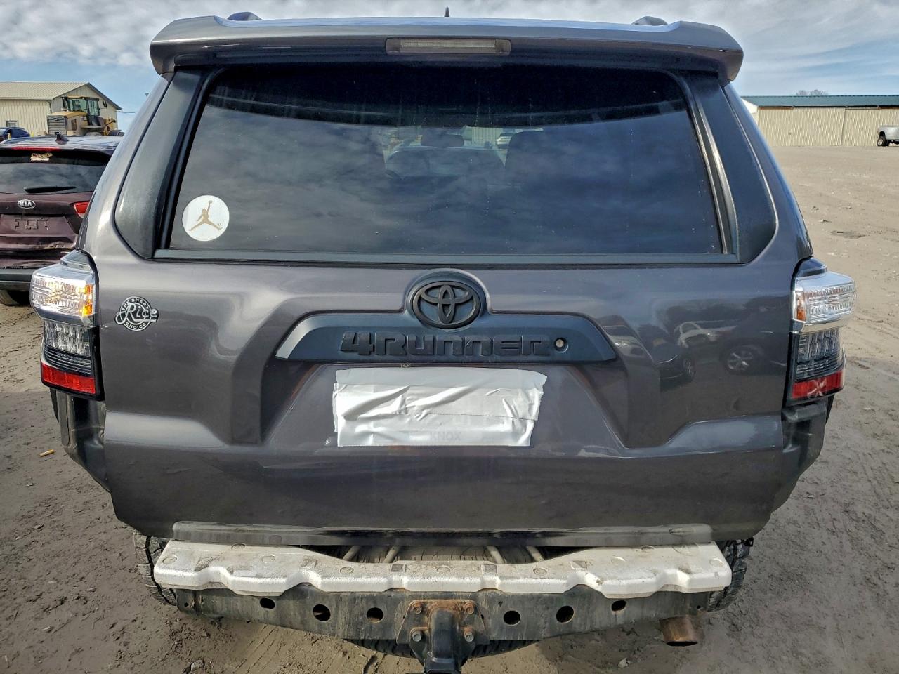 2015 Toyota 4Runner Sr5/Sr5 Premium VIN: JTEBU5JR1F5232525 Lot: 95520885