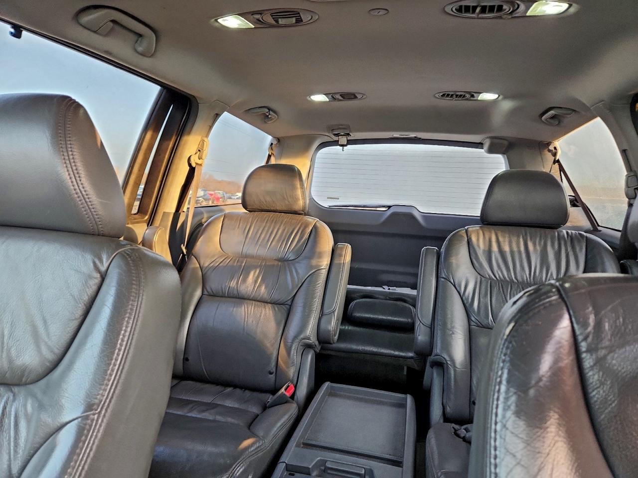 2006 Honda Odyssey Touring VIN: 5FNRL38886B088560 Lot: 95270795