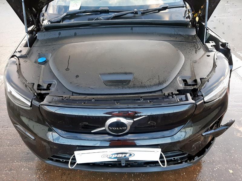 2024 VOLVO C40 300KW RECHARGE TWIN CORE 82KWH 5DR AWD AUTO