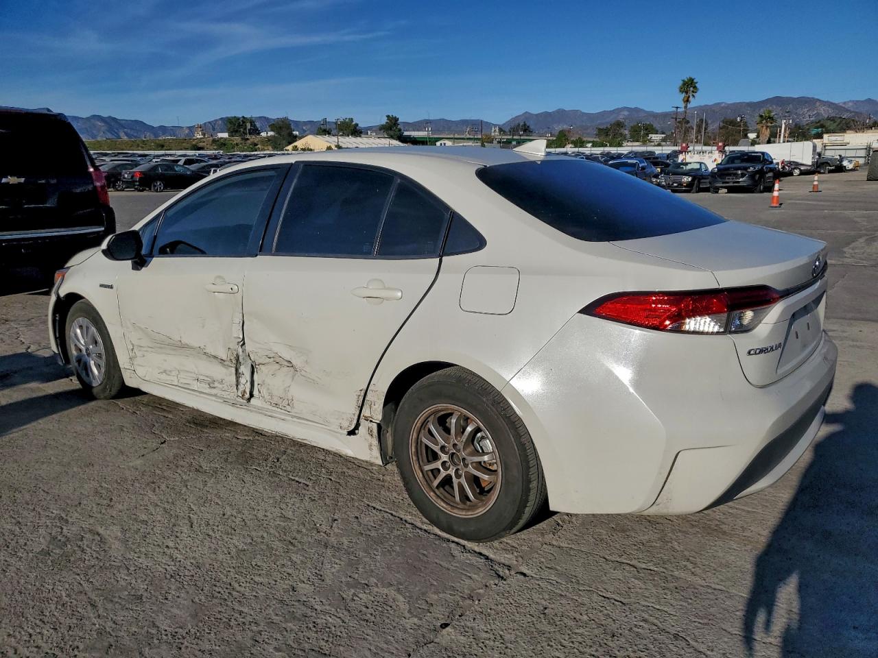 2020 Toyota Corolla Le VIN: JTDEBRBE9LJ017245 Lot: 95837375