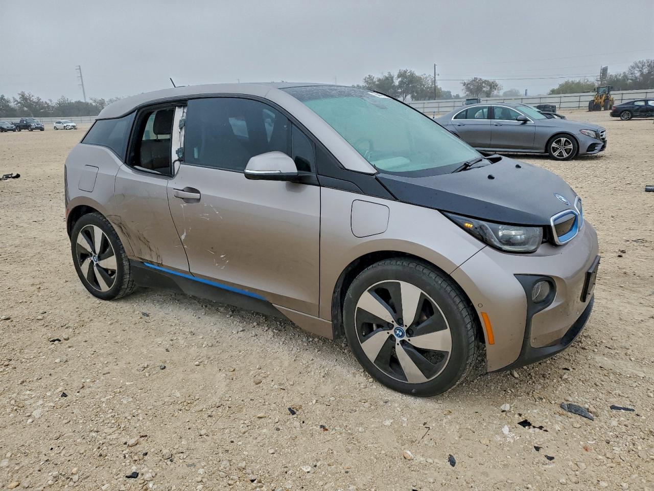 Фото: WBY1Z4C51FV278067