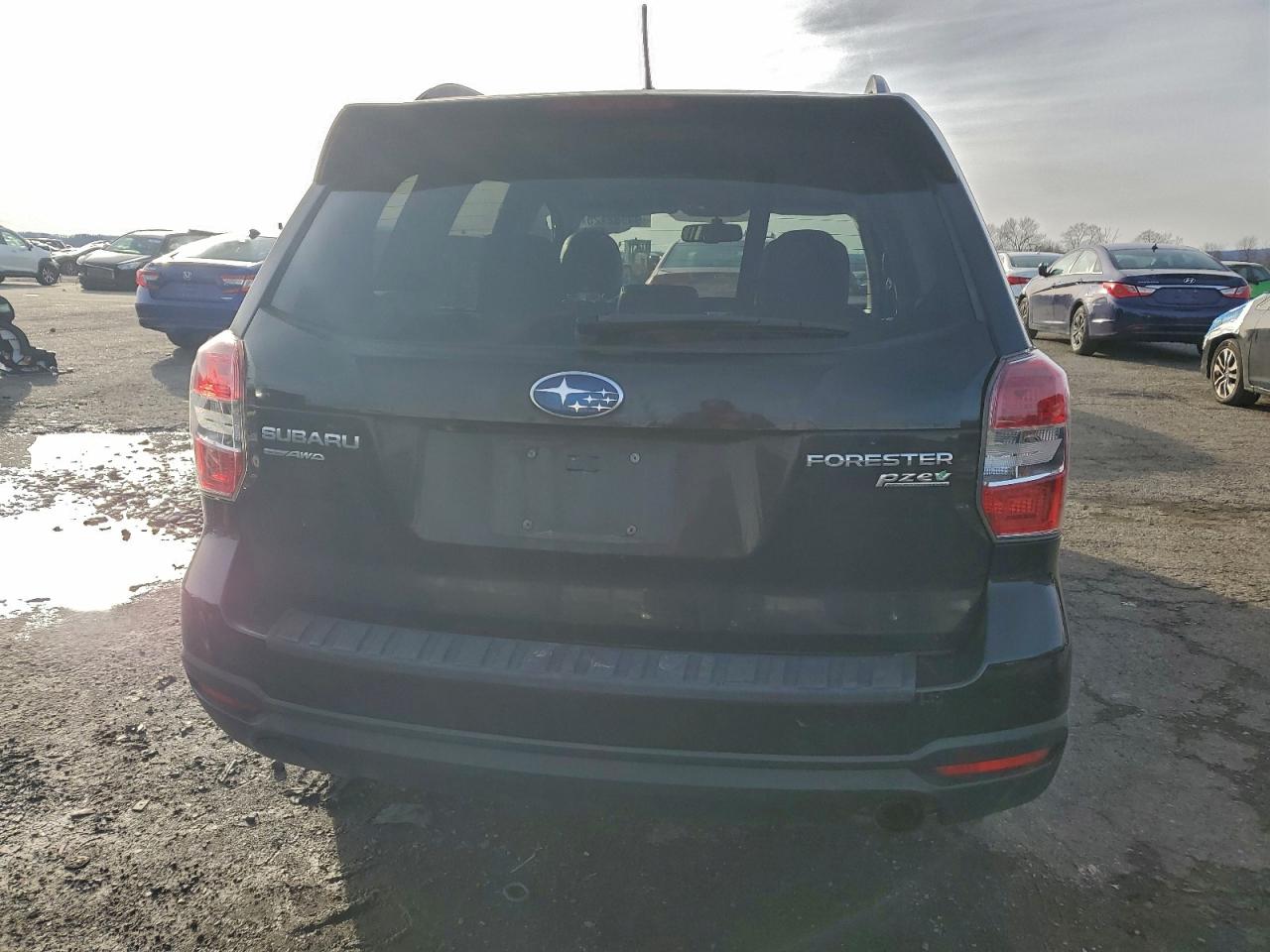 2014 Subaru Forester 2.5I Limited VIN: JF2SJAHC0FH477422 Lot: 94982125