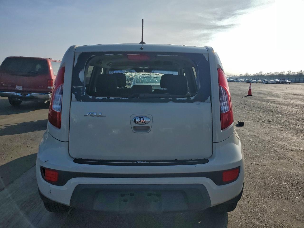 2013 Kia Soul + VIN: KNDJT2A66D7510344 Lot: 95013595