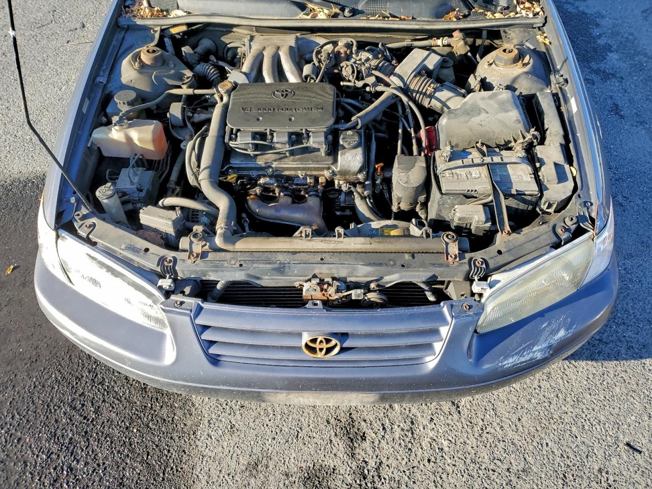 1999 Toyota Camry Le VIN: JT2BF22K5X0149833 Lot: 94471255