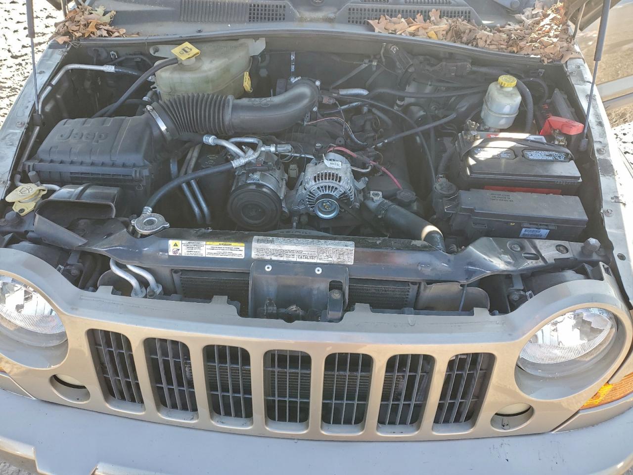 2007 Jeep Liberty Sport VIN: 1J4GL48K27W665759 Lot: 95868445