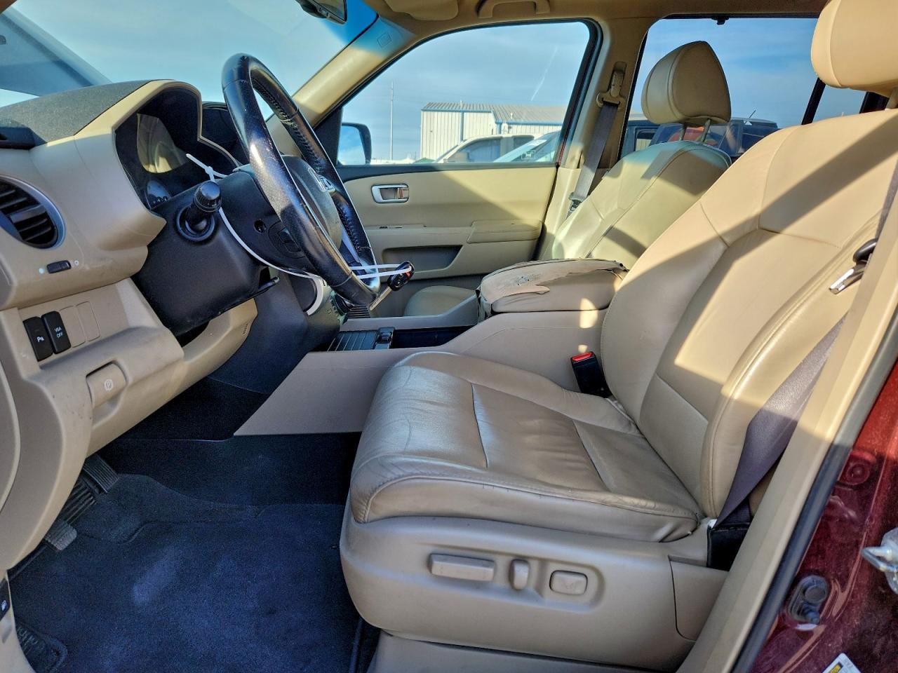 2011 Honda Pilot Touring VIN: 5FNYF4H99BB095724 Lot: 96252135