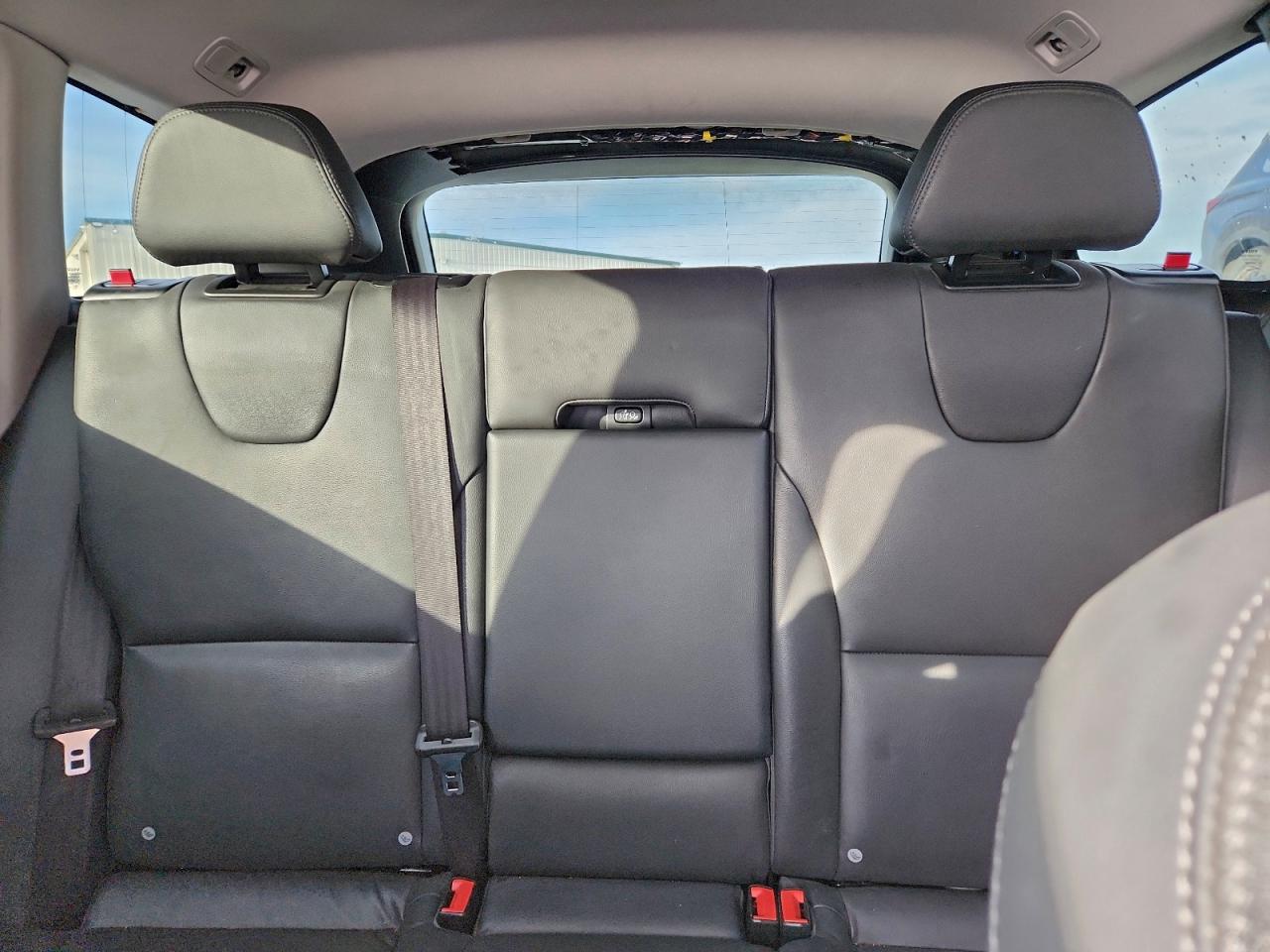 2016 Volvo Xc60 T5 Premier VIN: YV4612RK5G2893916 Lot: 96075575