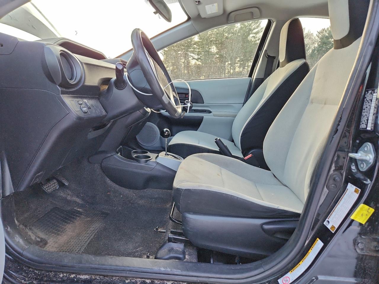 2013 Toyota Prius C VIN: JTDKDTB31D1544853 Lot: 97400025